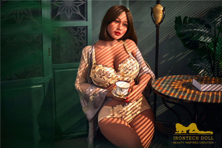 Irontech Sexpuppe Authumn - housedoll - Sexroboter kaufen - Sexpuppe kaufen - Sexpuppe mieten Berlin - Günstige Sexpuppen