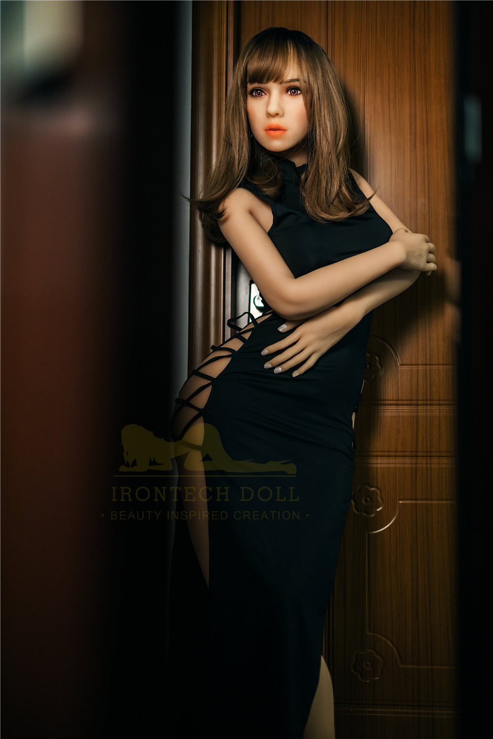 Irontech Sexpuppe Viola - housedoll - Sexroboter kaufen - Sexpuppe kaufen - Sexpuppe mieten Berlin - Günstige Sexpuppen
