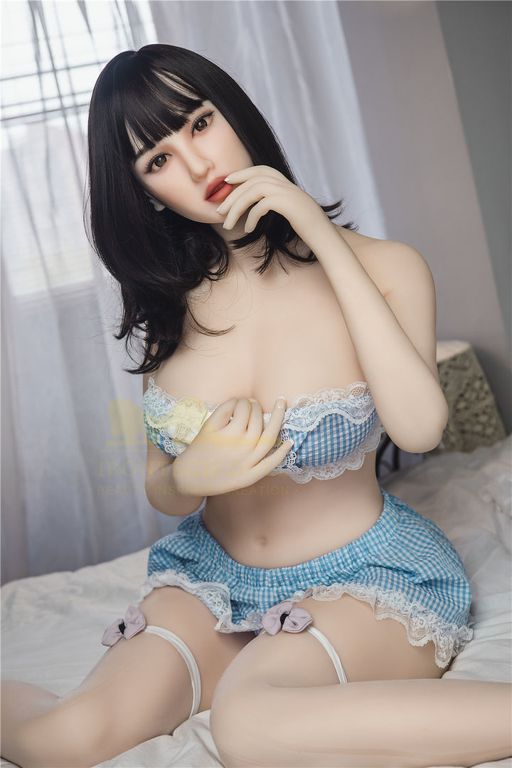Irontech Sexpuppe Yui - housedoll - Sexroboter kaufen - Sexpuppe kaufen - Sexpuppe mieten Berlin - Günstige Sexpuppen