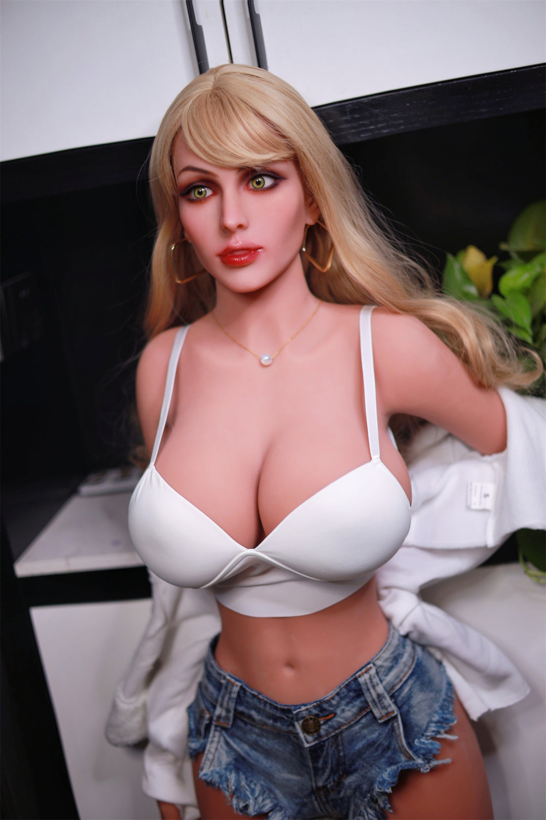 Firedoll Sexpuppe Violett - housedoll - Sexroboter kaufen - Sexpuppe kaufen - Sexpuppe mieten Berlin - Günstige Sexpuppen