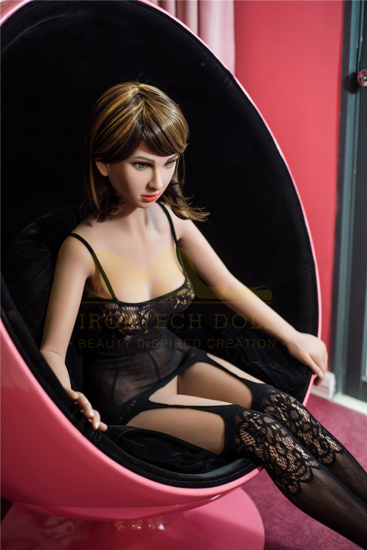 Irontech Sexpuppe Lorena - housedoll - Sexroboter kaufen - Sexpuppe kaufen - Sexpuppe mieten Berlin - Günstige Sexpuppen