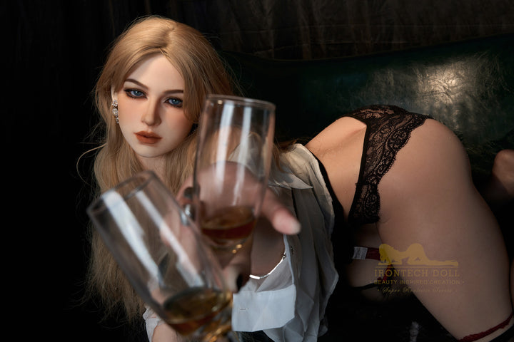 Irontech Sexdoll Lyra - housedoll - Sexroboter kaufen - Sexpuppe kaufen - Sexpuppe mieten Berlin - Günstige Sexpuppen