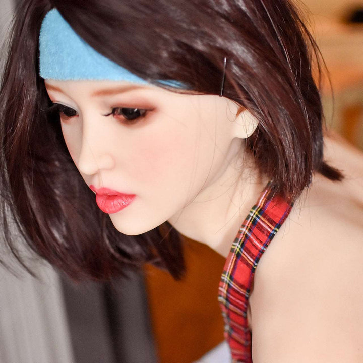 6YE Premium Sexpuppe Alise - housedoll - Sexroboter kaufen - Sexpuppe kaufen - Sexpuppe mieten Berlin - Günstige Sexpuppen
