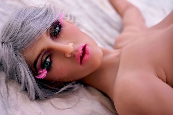 6YE Premium Sexpuppe Fabiana - housedoll - Sexroboter kaufen - Sexpuppe kaufen - Sexpuppe mieten Berlin - Günstige Sexpuppen