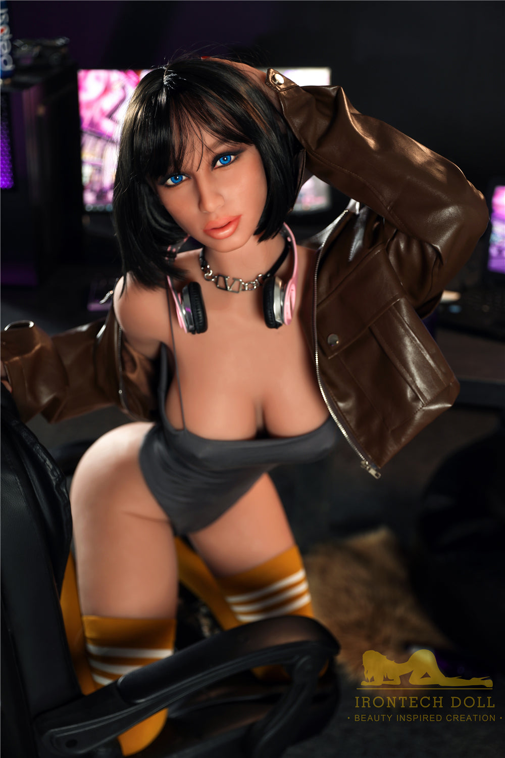 Irontech Sexpuppe Zara - housedoll - Sexroboter kaufen - Sexpuppe kaufen - Sexpuppe mieten Berlin - Günstige Sexpuppen