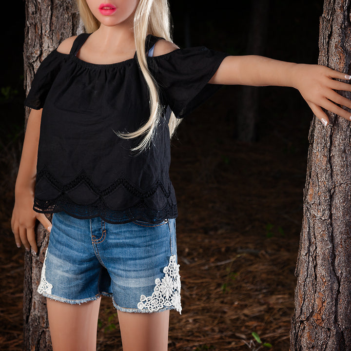 6YE Premium Sexpuppe Qui - housedoll - Sexroboter kaufen - Sexpuppe kaufen - Sexpuppe mieten Berlin - Günstige Sexpuppen