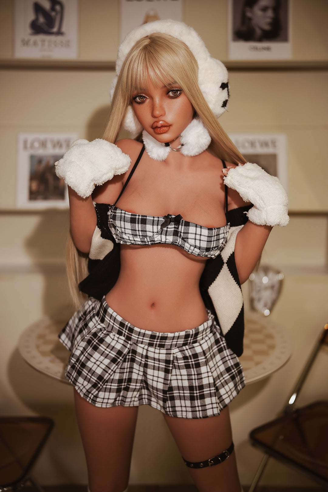 SYDoll Sexpuppe Maeva - housedoll - Sexroboter kaufen - Sexpuppe kaufen - Sexpuppe mieten Berlin - Günstige Sexpuppen