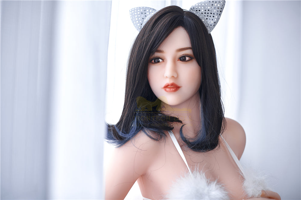 Irontech Sexpuppe MikaNya - housedoll - Sexroboter kaufen - Sexpuppe kaufen - Sexpuppe mieten Berlin - Günstige Sexpuppen