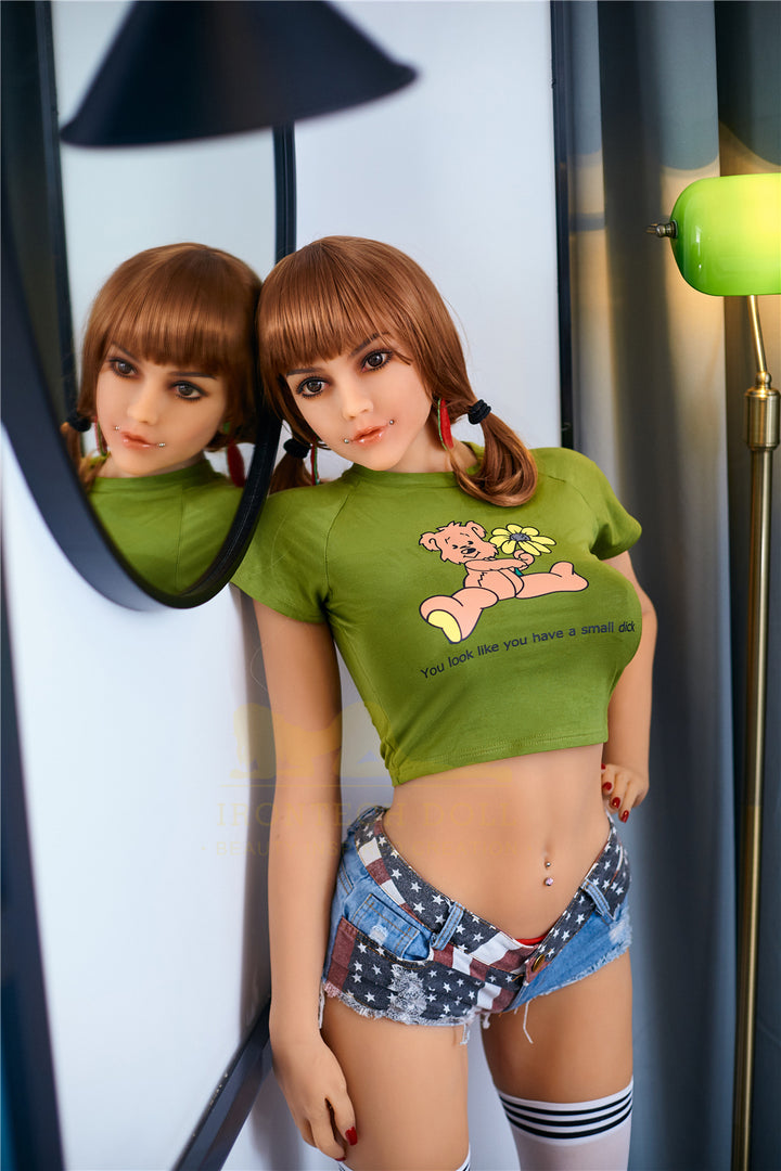 Irontech Sexpuppe Camille - housedoll - Sexroboter kaufen - Sexpuppe kaufen - Sexpuppe mieten Berlin - Günstige Sexpuppen