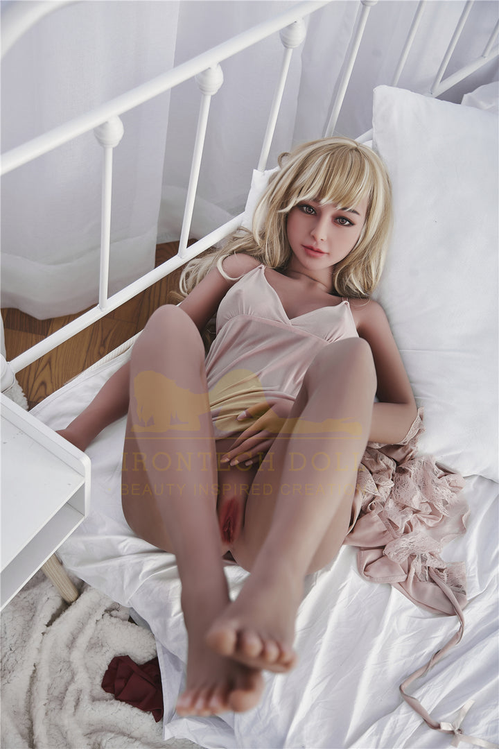 Irontech Sexpuppe Miki