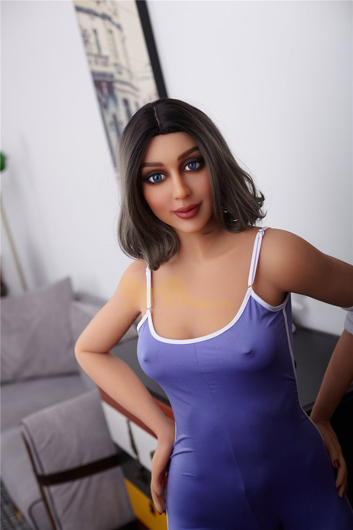 Irontech Sexpuppe Lily - housedoll - Sexroboter kaufen - Sexpuppe kaufen - Sexpuppe mieten Berlin - Günstige Sexpuppen