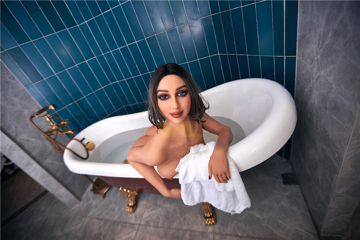 Irontech Sexpuppe Lily