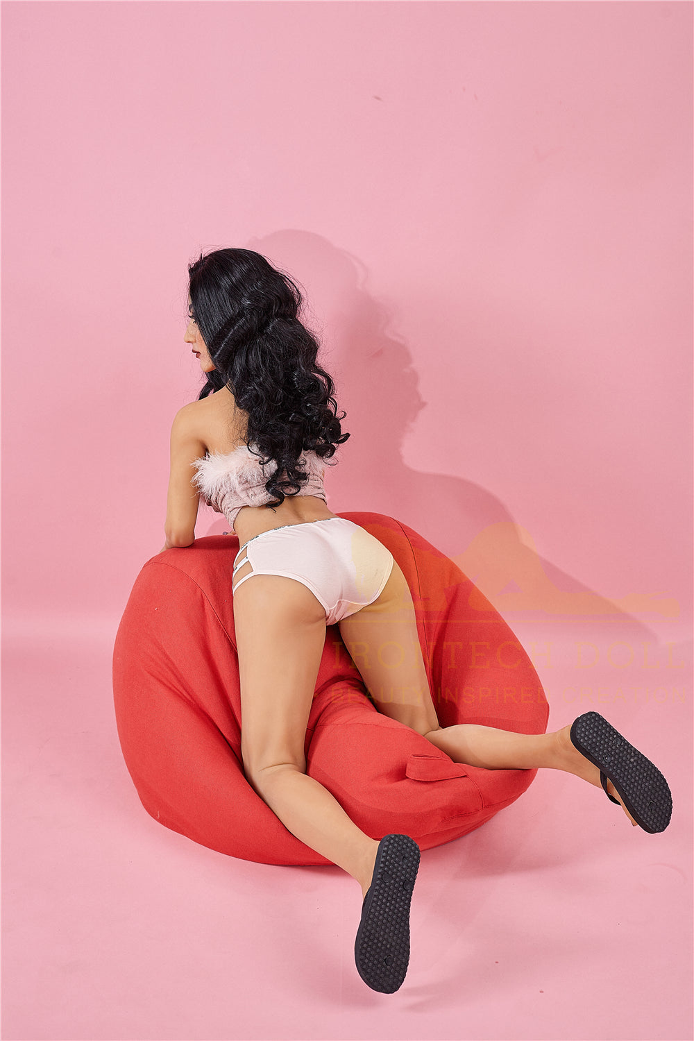 Irontech Sexpuppe Ella - housedoll - Sexroboter kaufen - Sexpuppe kaufen - Sexpuppe mieten Berlin - Günstige Sexpuppen