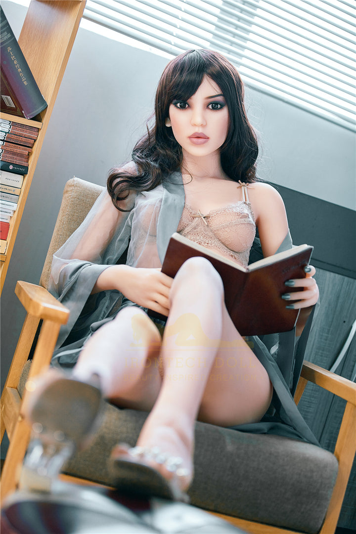 Irontech Sexpuppe Akisha - housedoll - Sexroboter kaufen - Sexpuppe kaufen - Sexpuppe mieten Berlin - Günstige Sexpuppen