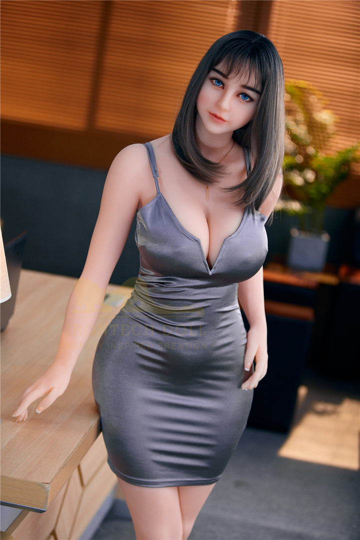Irontech Sexpuppe Chiyo - housedoll - Sexroboter kaufen - Sexpuppe kaufen - Sexpuppe mieten Berlin - Günstige Sexpuppen