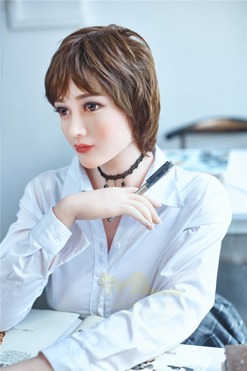 Irontech Sexpuppe Fiona - housedoll - Sexroboter kaufen - Sexpuppe kaufen - Sexpuppe mieten Berlin - Günstige Sexpuppen
