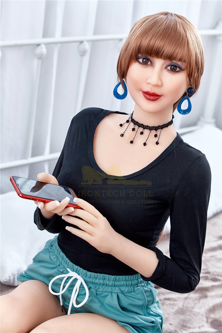 Irontech Sexpuppe Xiu - housedoll - Sexroboter kaufen - Sexpuppe kaufen - Sexpuppe mieten Berlin - Günstige Sexpuppen