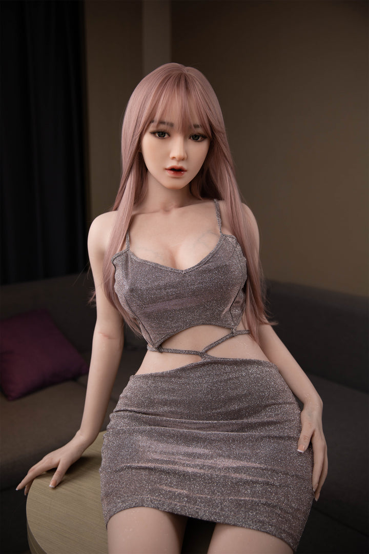 Golden Doll Inesita - housedoll - Sexroboter kaufen - Sexpuppe kaufen - Sexpuppe mieten Berlin - Günstige Sexpuppen