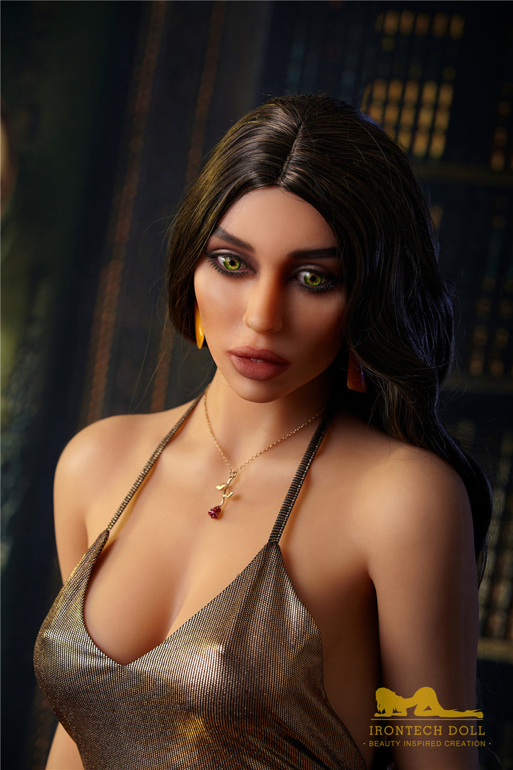 Irontech Sexpuppe Natalia - housedoll - Sexroboter kaufen - Sexpuppe kaufen - Sexpuppe mieten Berlin - Günstige Sexpuppen