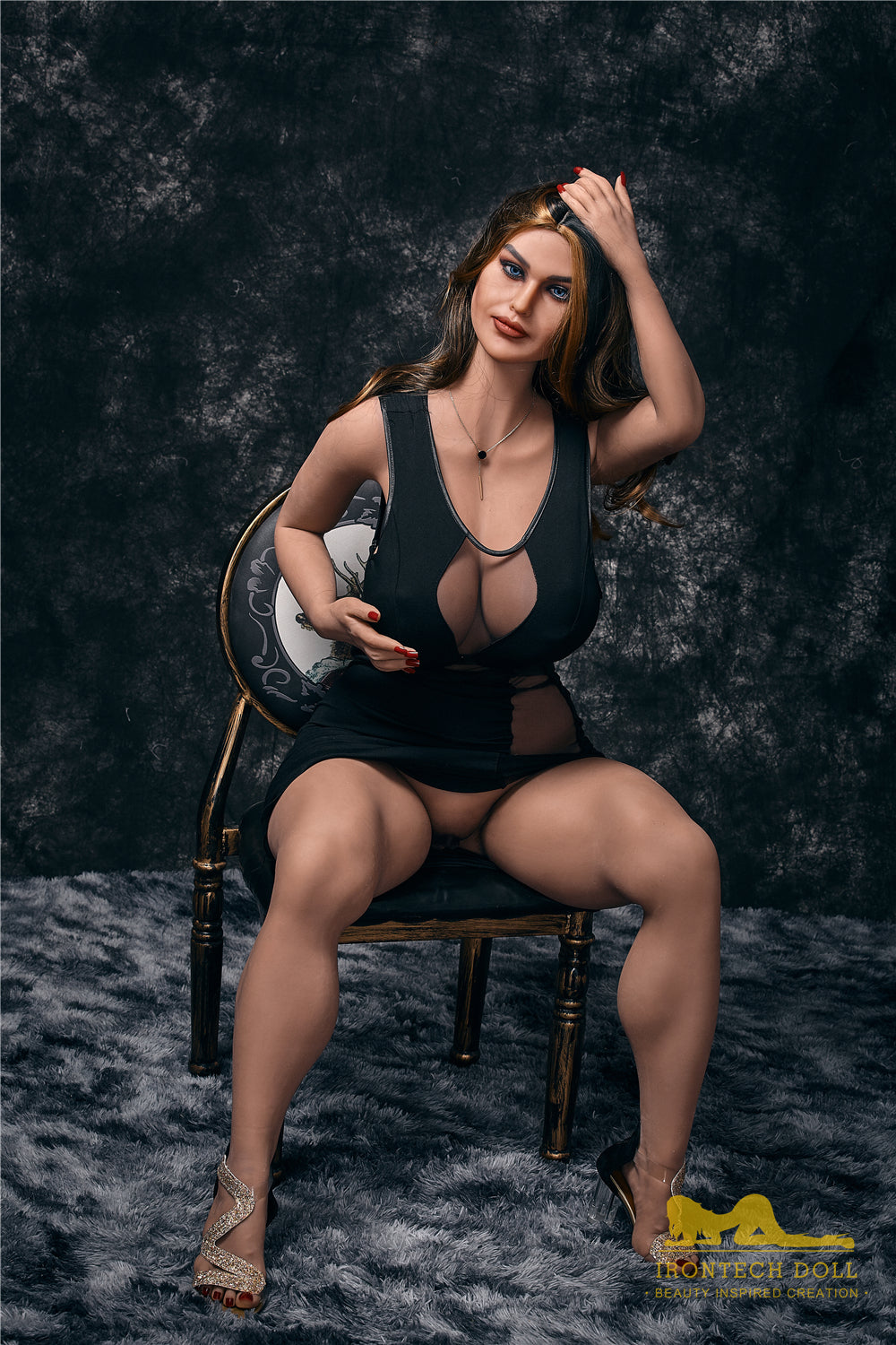 Irontech Sexpuppe Monica