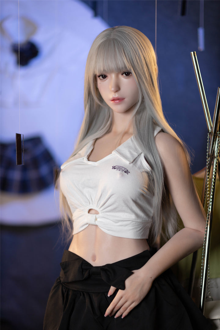 Golden Doll Natacha - housedoll - Sexroboter kaufen - Sexpuppe kaufen - Sexpuppe mieten Berlin - Günstige Sexpuppen