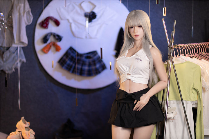 Golden Doll Natacha - housedoll - Sexroboter kaufen - Sexpuppe kaufen - Sexpuppe mieten Berlin - Günstige Sexpuppen