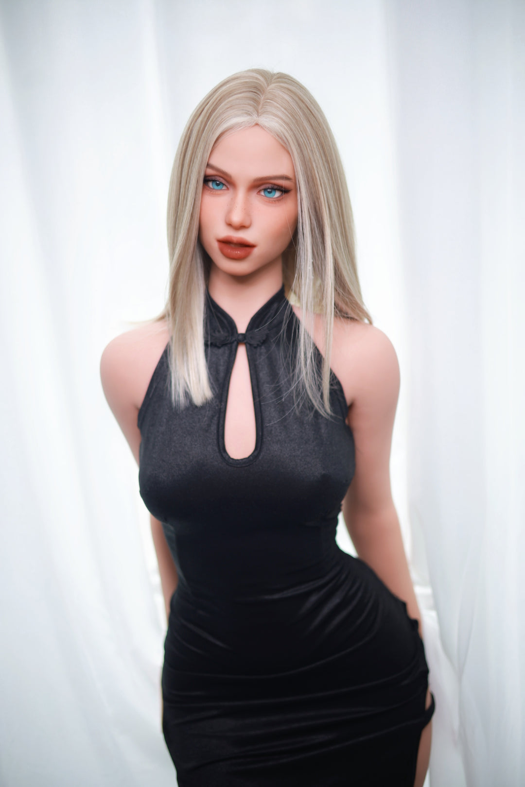 Firedoll Sexpuppe Sophie - housedoll - Sexroboter kaufen - Sexpuppe kaufen - Sexpuppe mieten Berlin - Günstige Sexpuppen