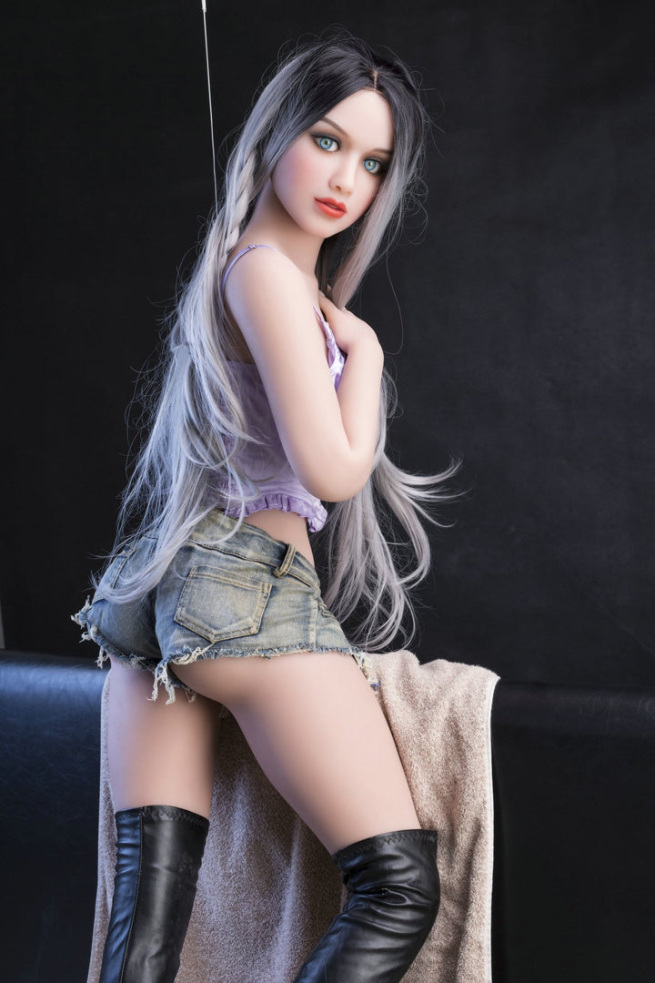 YLDoll Sexpuppe Iyena - housedoll - Sexroboter kaufen - Sexpuppe kaufen - Sexpuppe mieten Berlin - Günstige Sexpuppen
