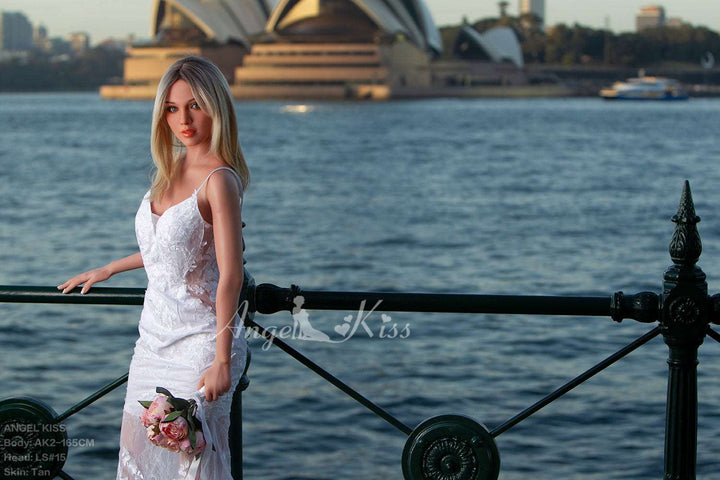 Angel Kiss Silikonpuppe Emilia - housedoll - Sexroboter kaufen - Sexpuppe kaufen - Sexpuppe mieten Berlin - Günstige Sexpuppen