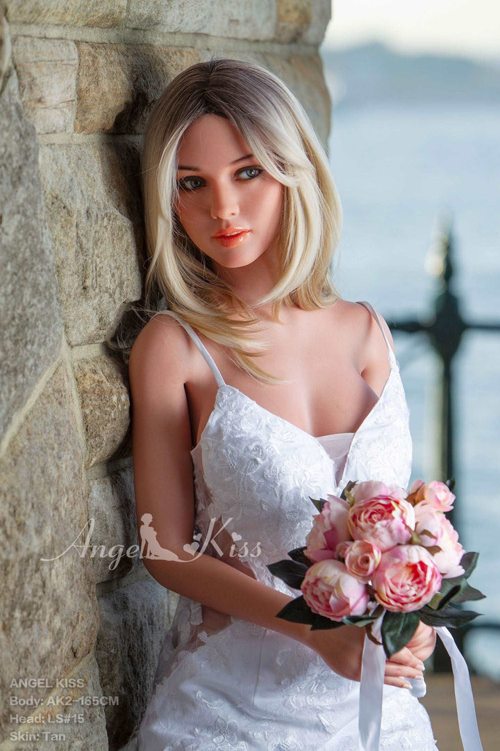 Angel Kiss Silikonpuppe Emilia - housedoll - Sexroboter kaufen - Sexpuppe kaufen - Sexpuppe mieten Berlin - Günstige Sexpuppen