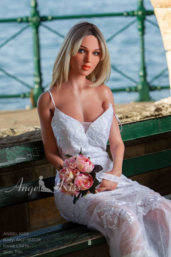 Angel Kiss Silikonpuppe Emilia - housedoll - Sexroboter kaufen - Sexpuppe kaufen - Sexpuppe mieten Berlin - Günstige Sexpuppen
