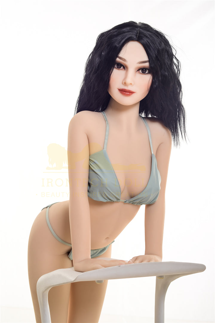 Irontech Sexpuppe Hellena - housedoll - Sexroboter kaufen - Sexpuppe kaufen - Sexpuppe mieten Berlin - Günstige Sexpuppen