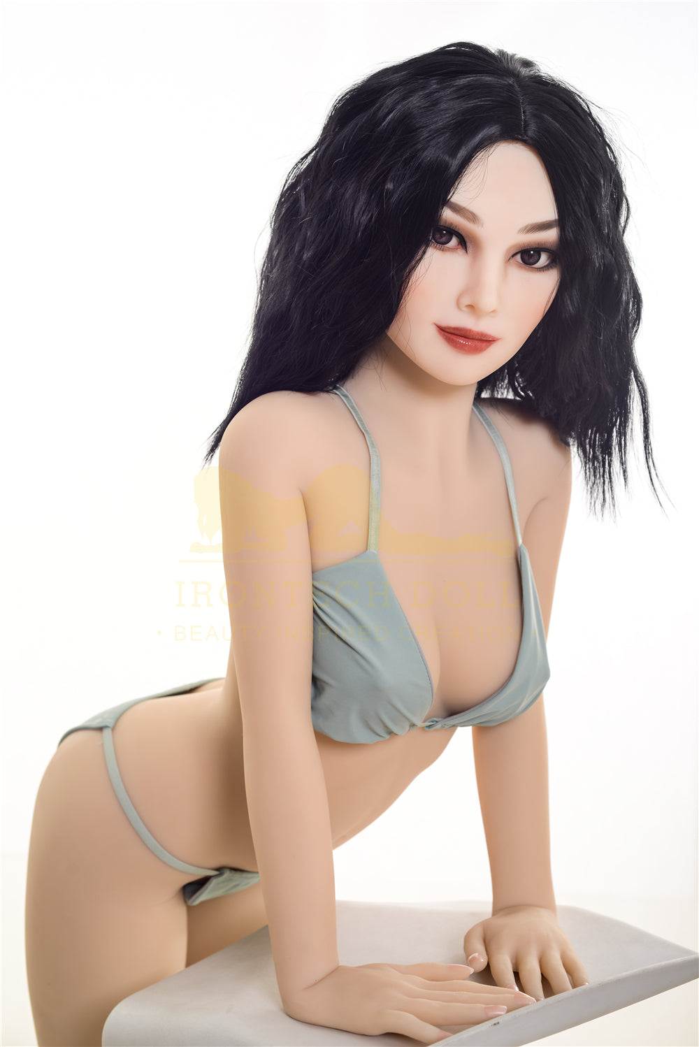 Irontech Sexpuppe Hellena - housedoll - Sexroboter kaufen - Sexpuppe kaufen - Sexpuppe mieten Berlin - Günstige Sexpuppen