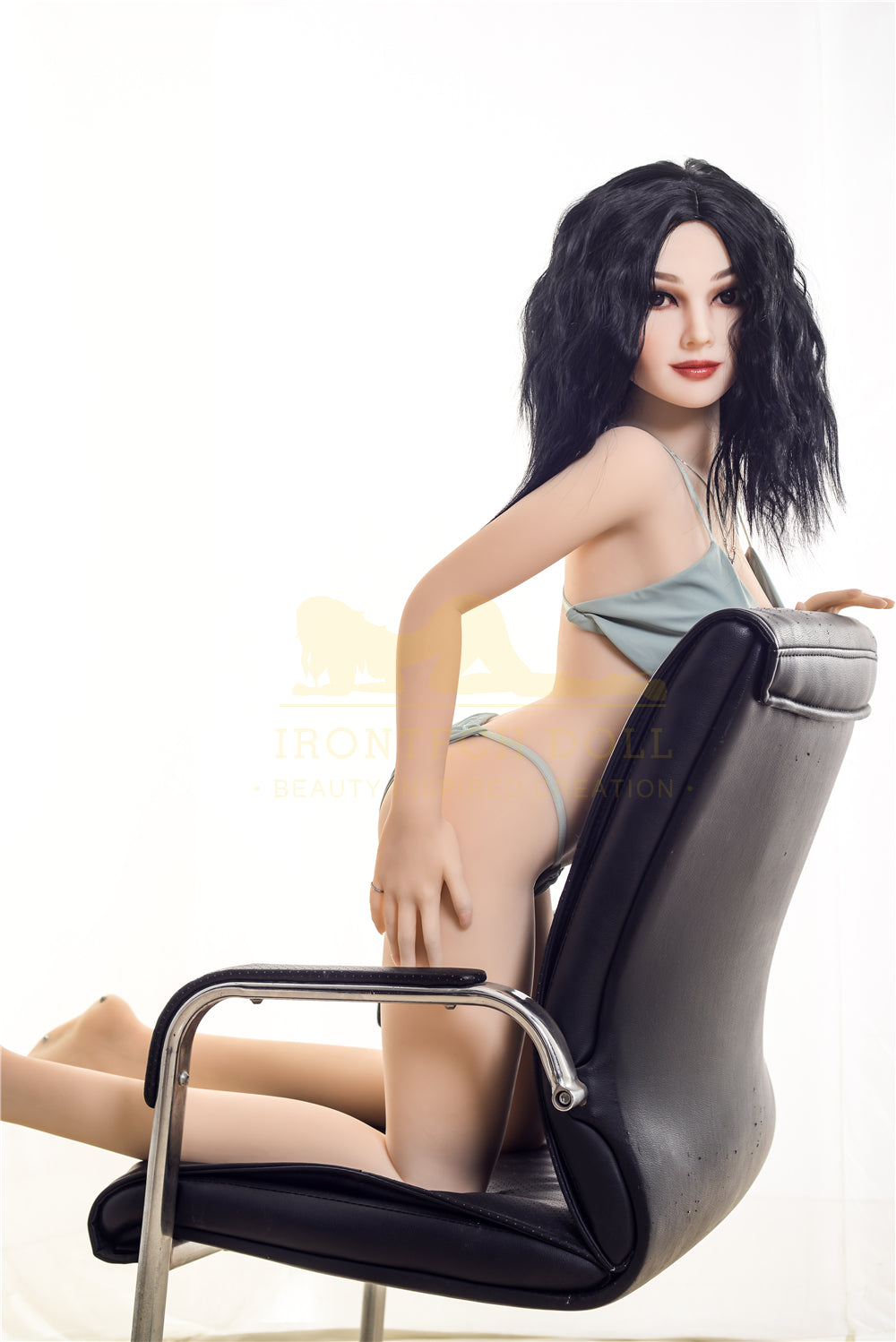 Irontech Sexpuppe Hellena - housedoll - Sexroboter kaufen - Sexpuppe kaufen - Sexpuppe mieten Berlin - Günstige Sexpuppen
